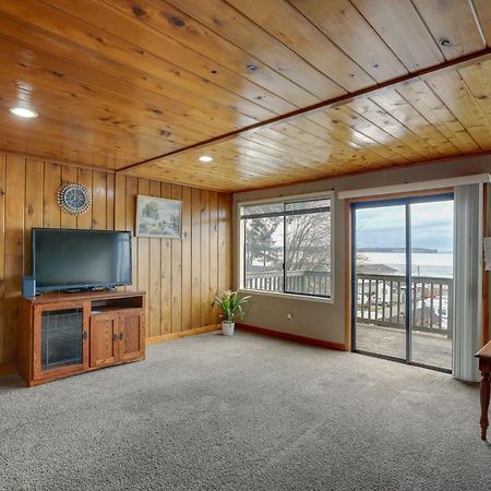 Villa Hilltop Hideout With Sweeping Birch Bay Views Blaine Exterior foto